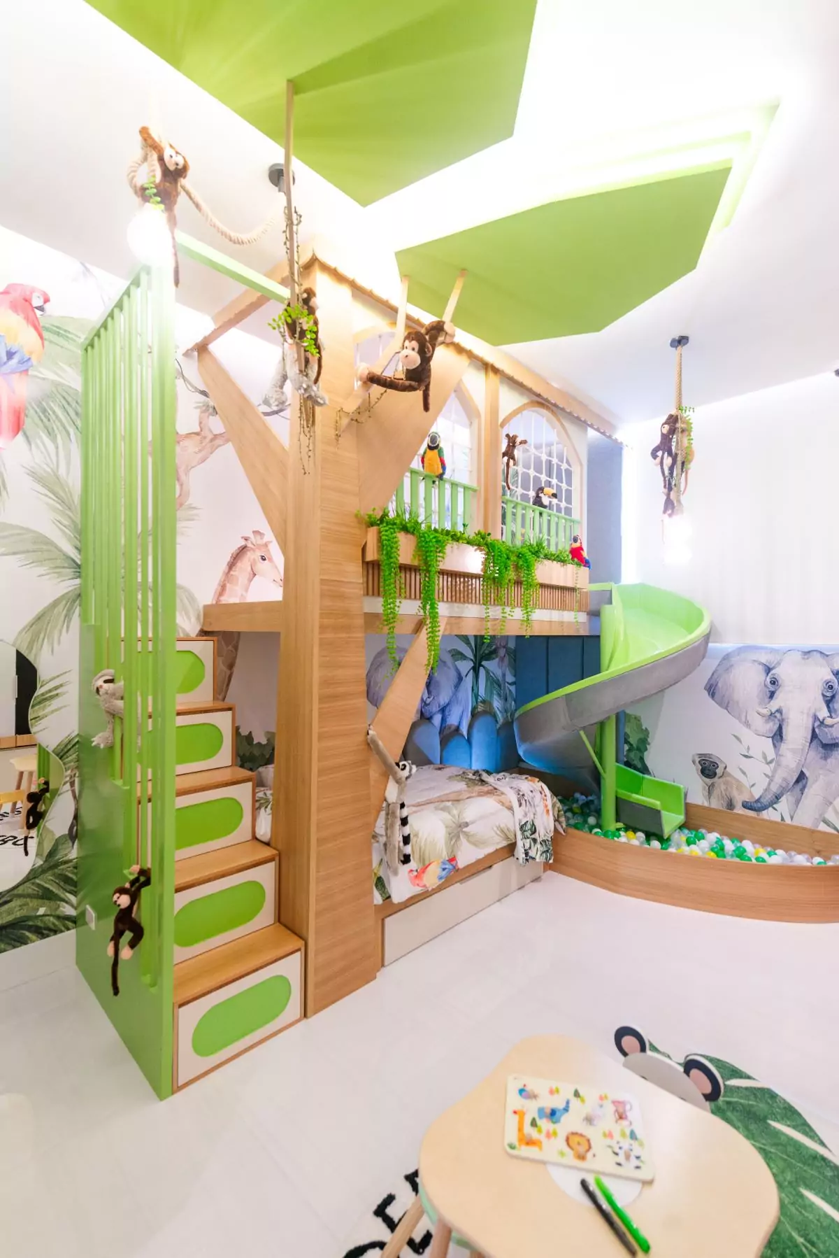 Cuarto con resbaladera - Valeria Juan Kids