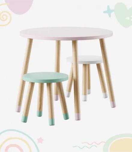 Mesita y sillas Lorenzo - Valeria Juan Kids